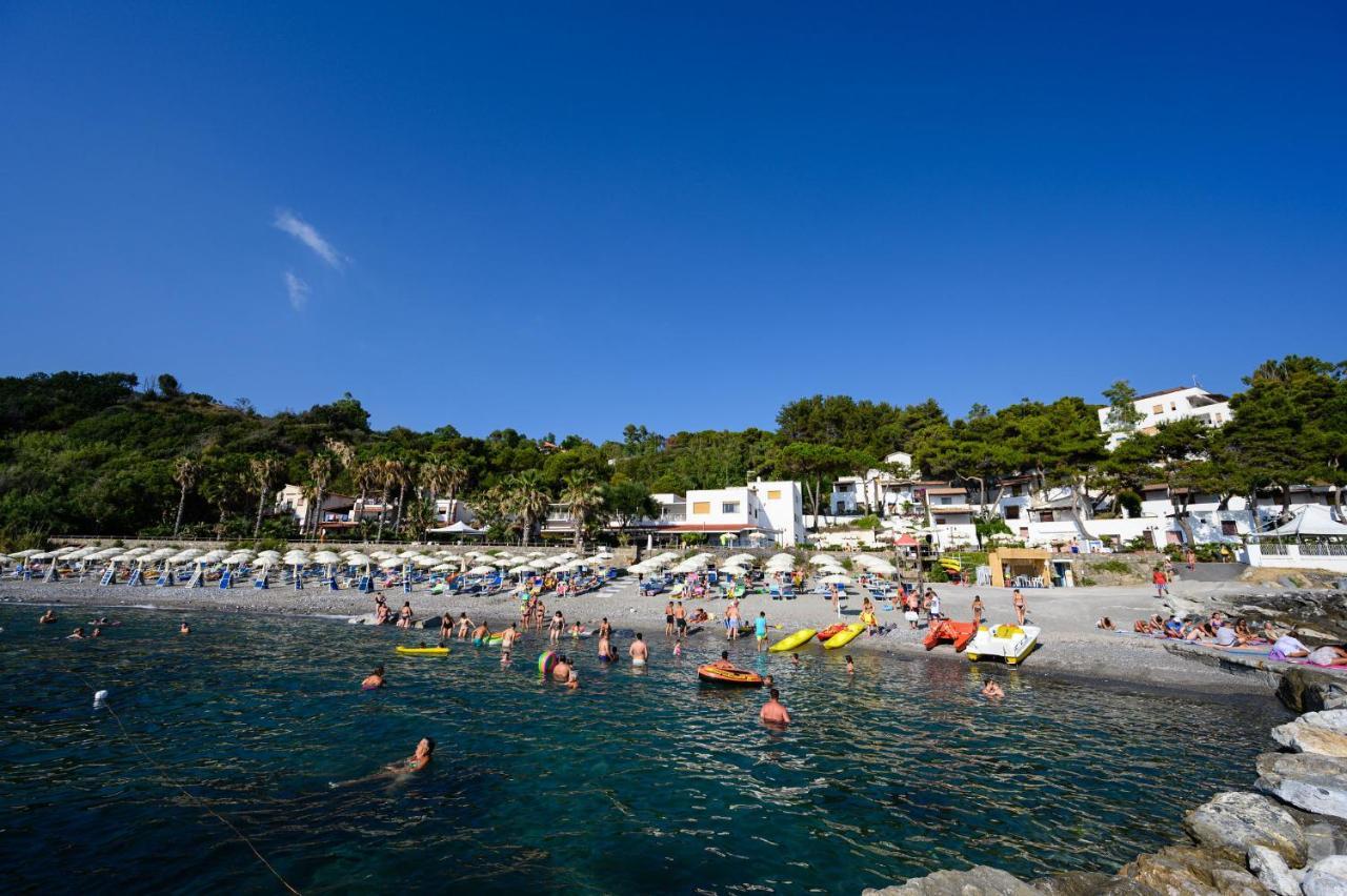 Villaggio Stella Del Sud & Resort 피시오타 외부 사진