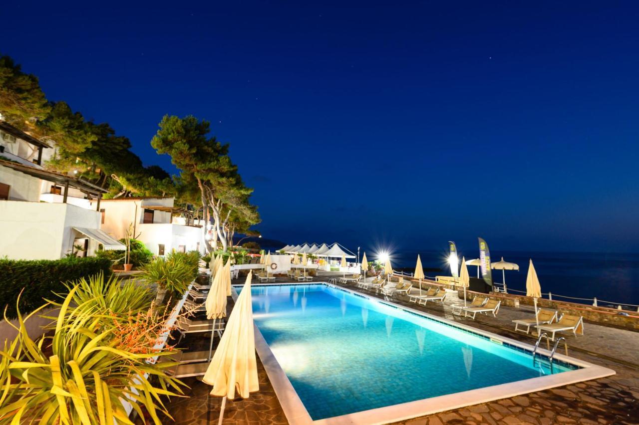Villaggio Stella Del Sud & Resort 피시오타 외부 사진